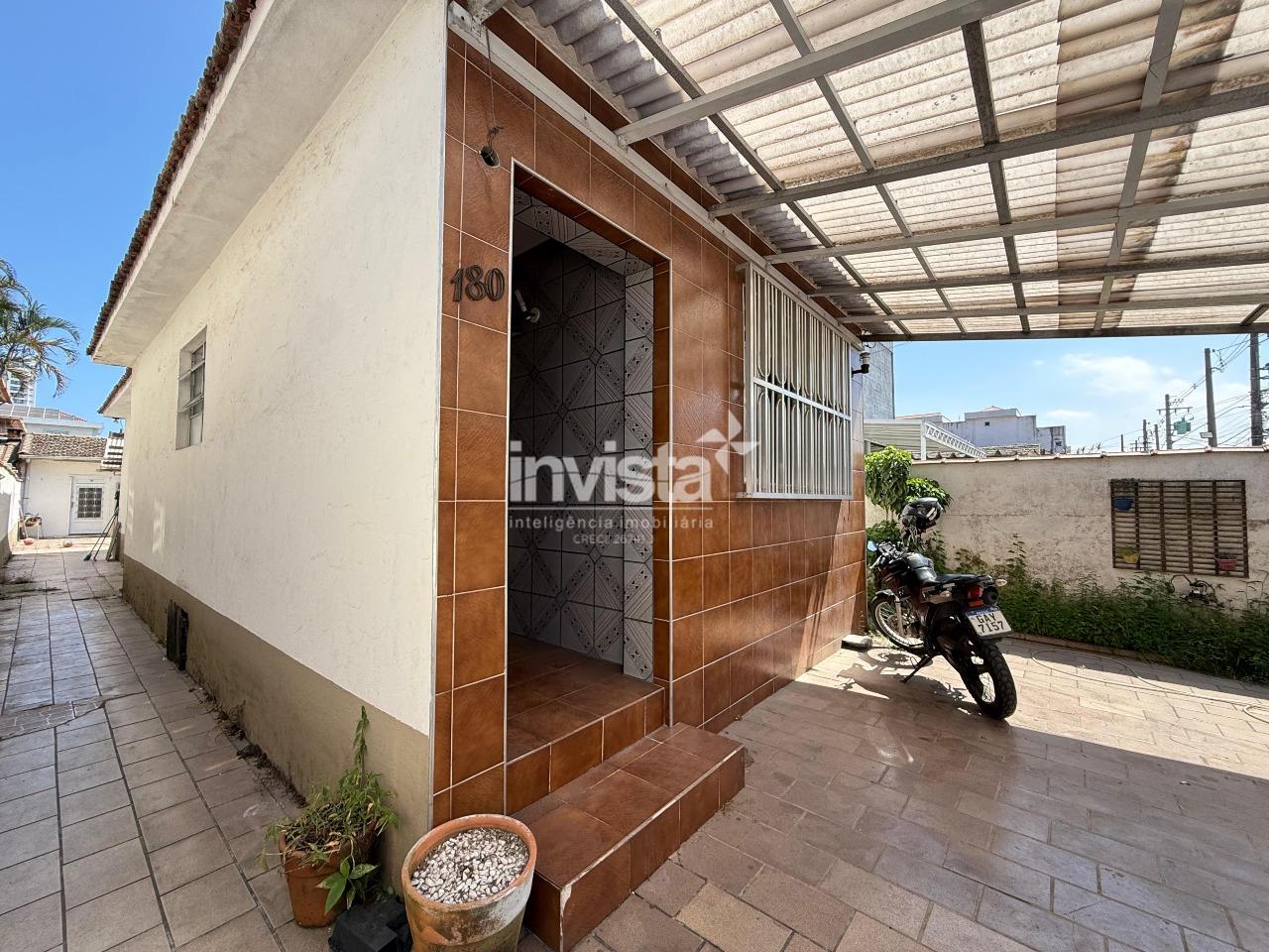 C&oacute;digo: 28986 R$ 950.000,00 Casa &agrave; venda no bairro Estu&aacute;rio 256 m&sup2; 4 quartos 2 vagas - Santos