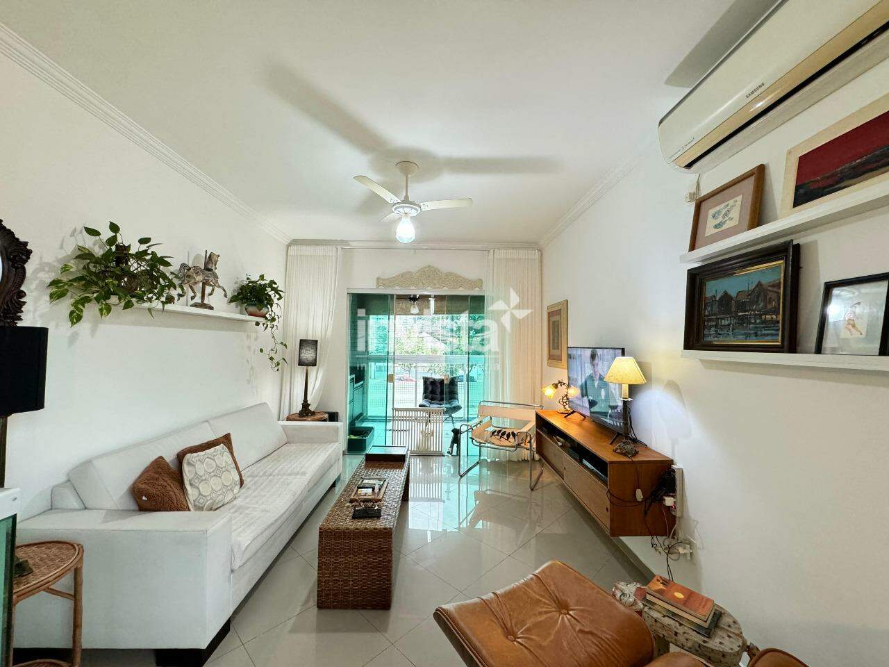 Casa &agrave; venda no bairro Estu&aacute;rio - Santos