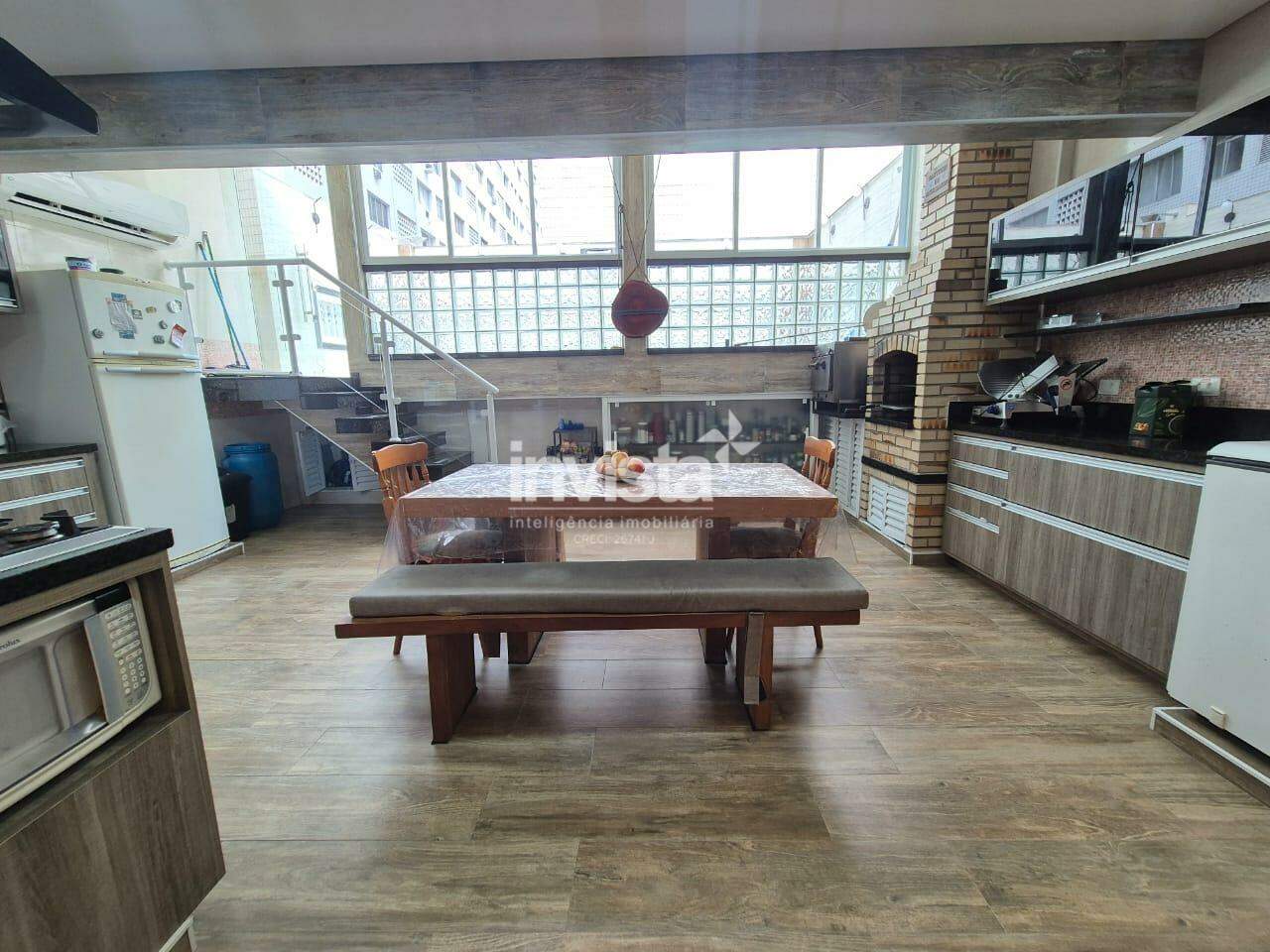 Casa &agrave; venda no bairro Embar&eacute; - Santos