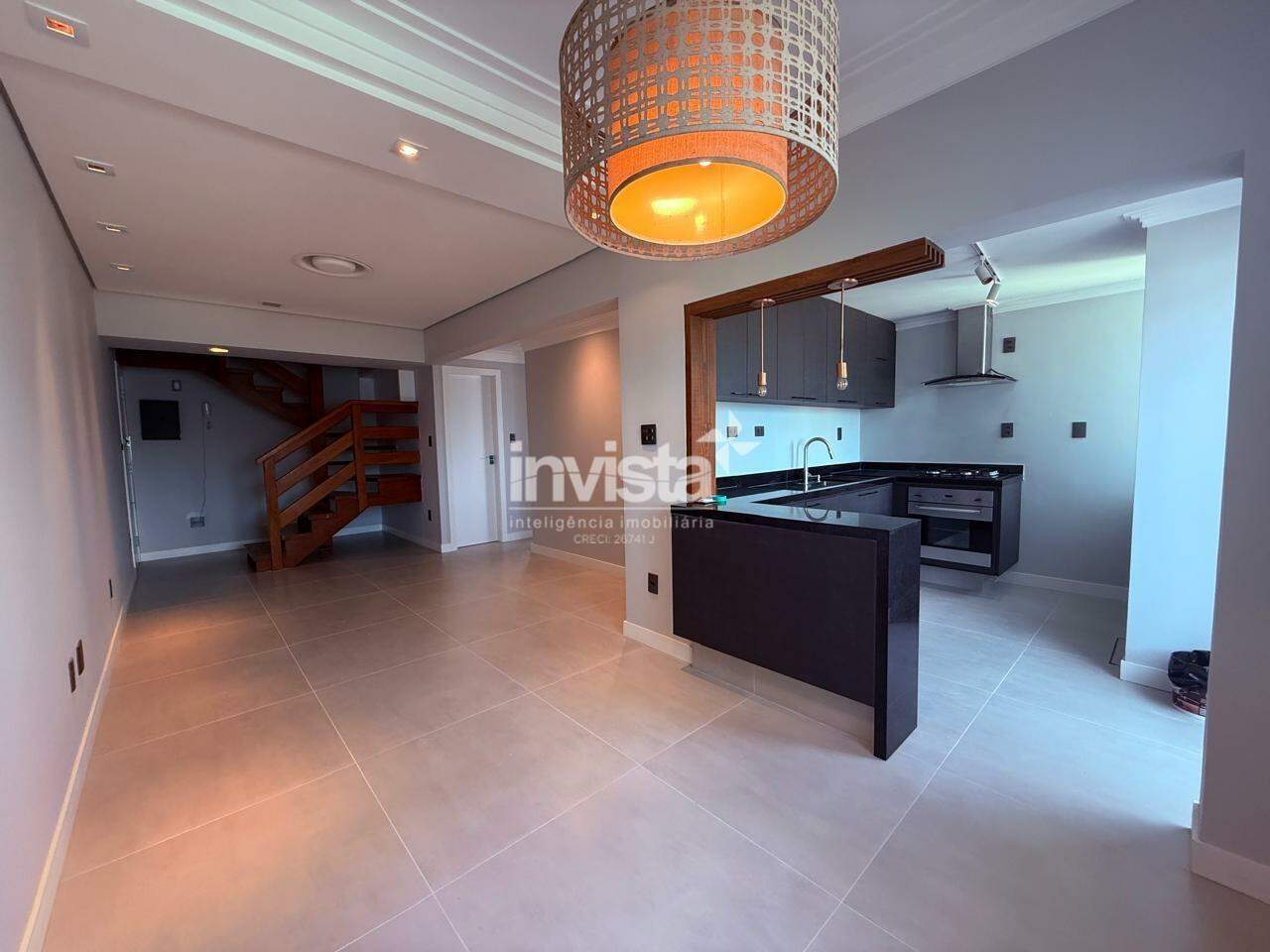 C&oacute;digo: 31140 R$ 1.280.000,00 Cobertura &agrave; venda no bairro Ponta da Praia 110 m&sup2; 3 quartos 2 vagas - Santos