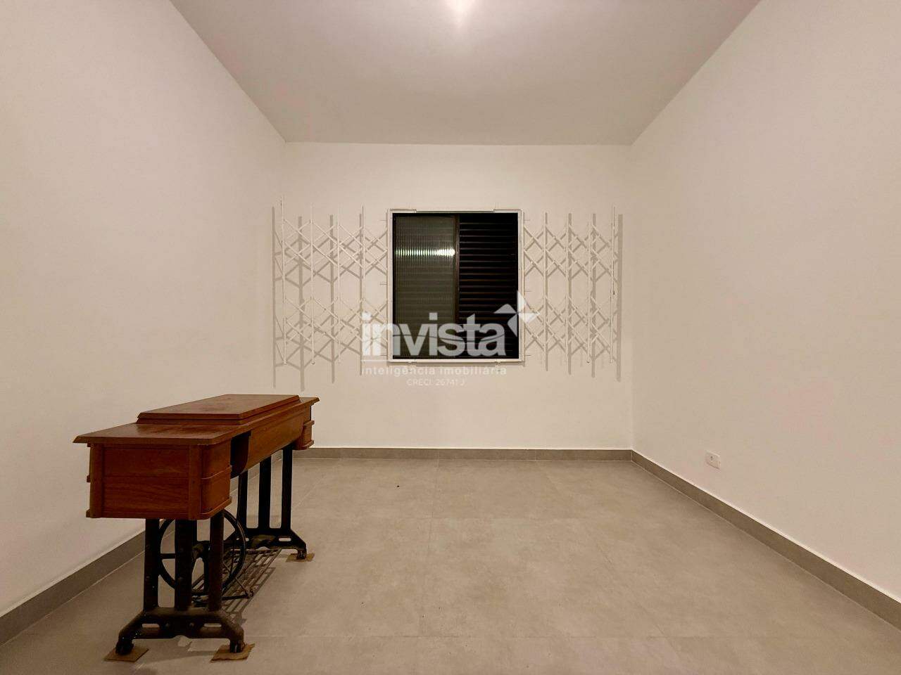 Casa &agrave; venda no bairro Embar&eacute; - Santos