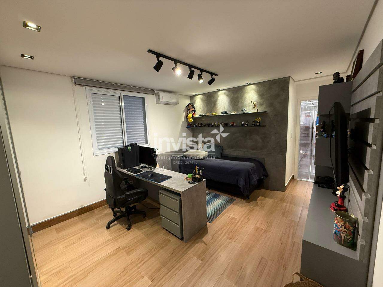 Casa &agrave; venda no bairro Embar&eacute; - Santos