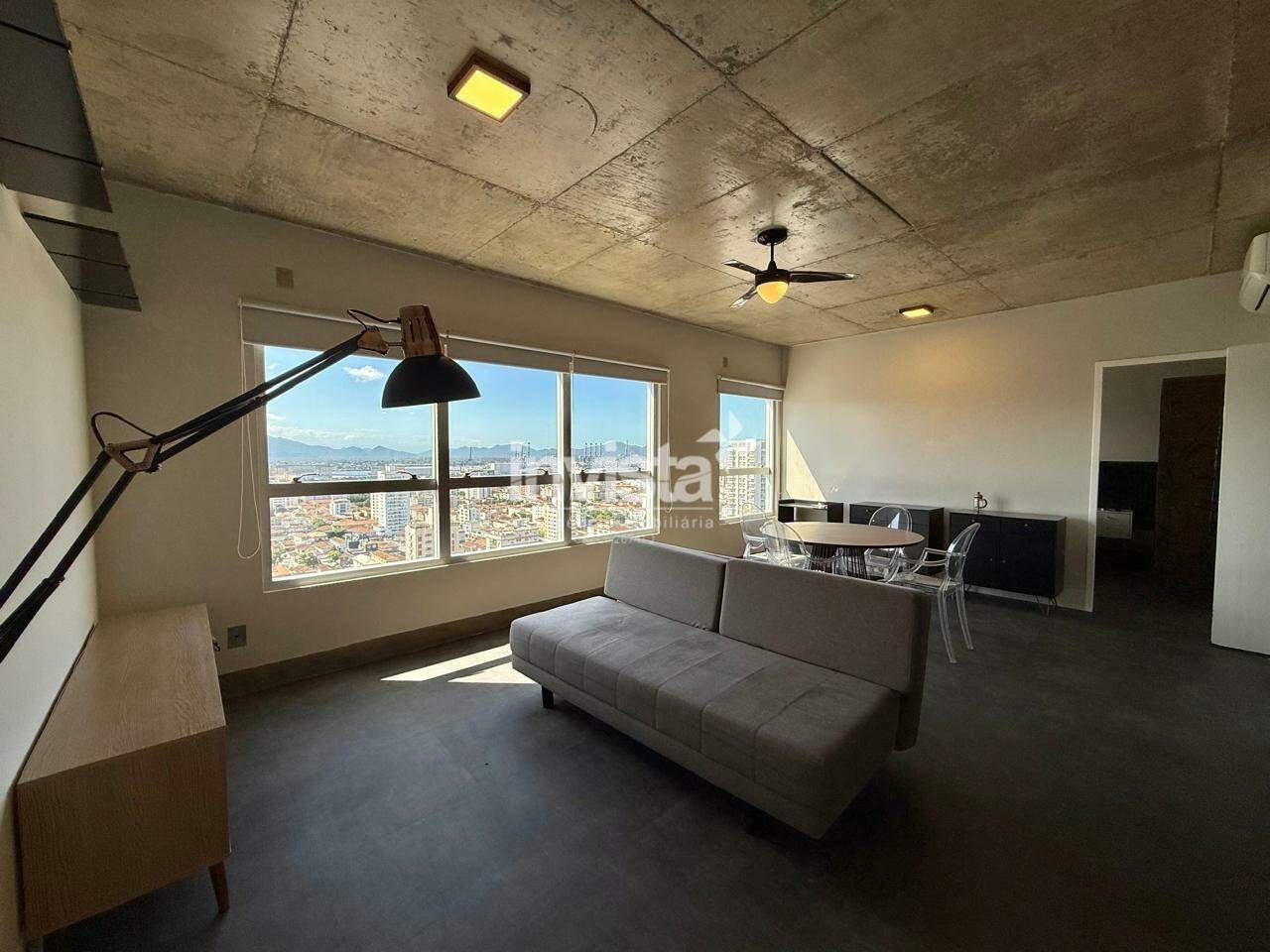 C&oacute;digo: 33829 R$ 930.000,00 Apartamento &agrave; venda no bairro Embar&eacute; 74 m&sup2; 1 quarto 1 vaga - Santos