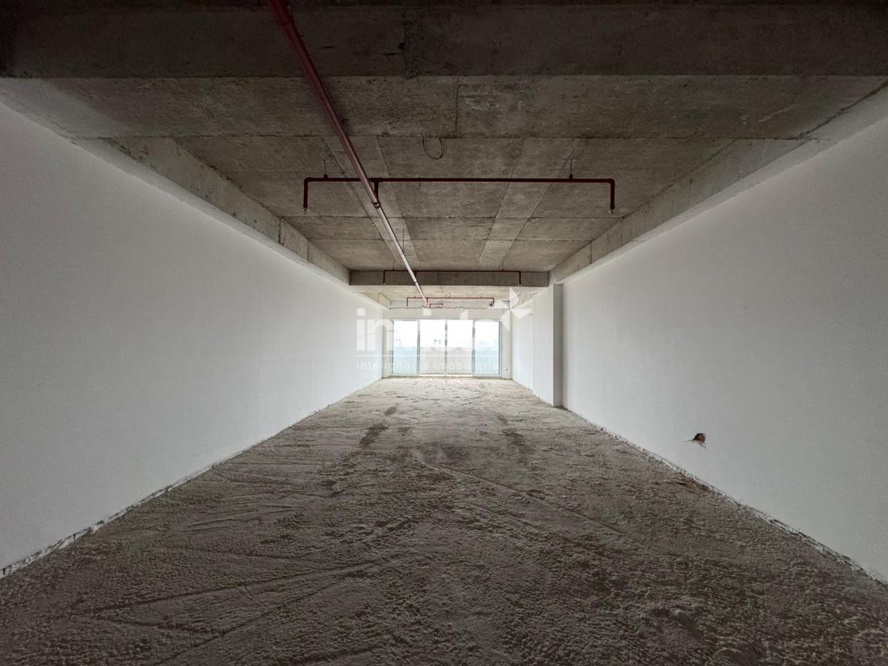 C&oacute;digo: 36961 R$ 745.000,00 Sala Comercial &agrave; venda no bairro CENTRO 94 m&sup2; 0 quartos 2 vagas - Santos