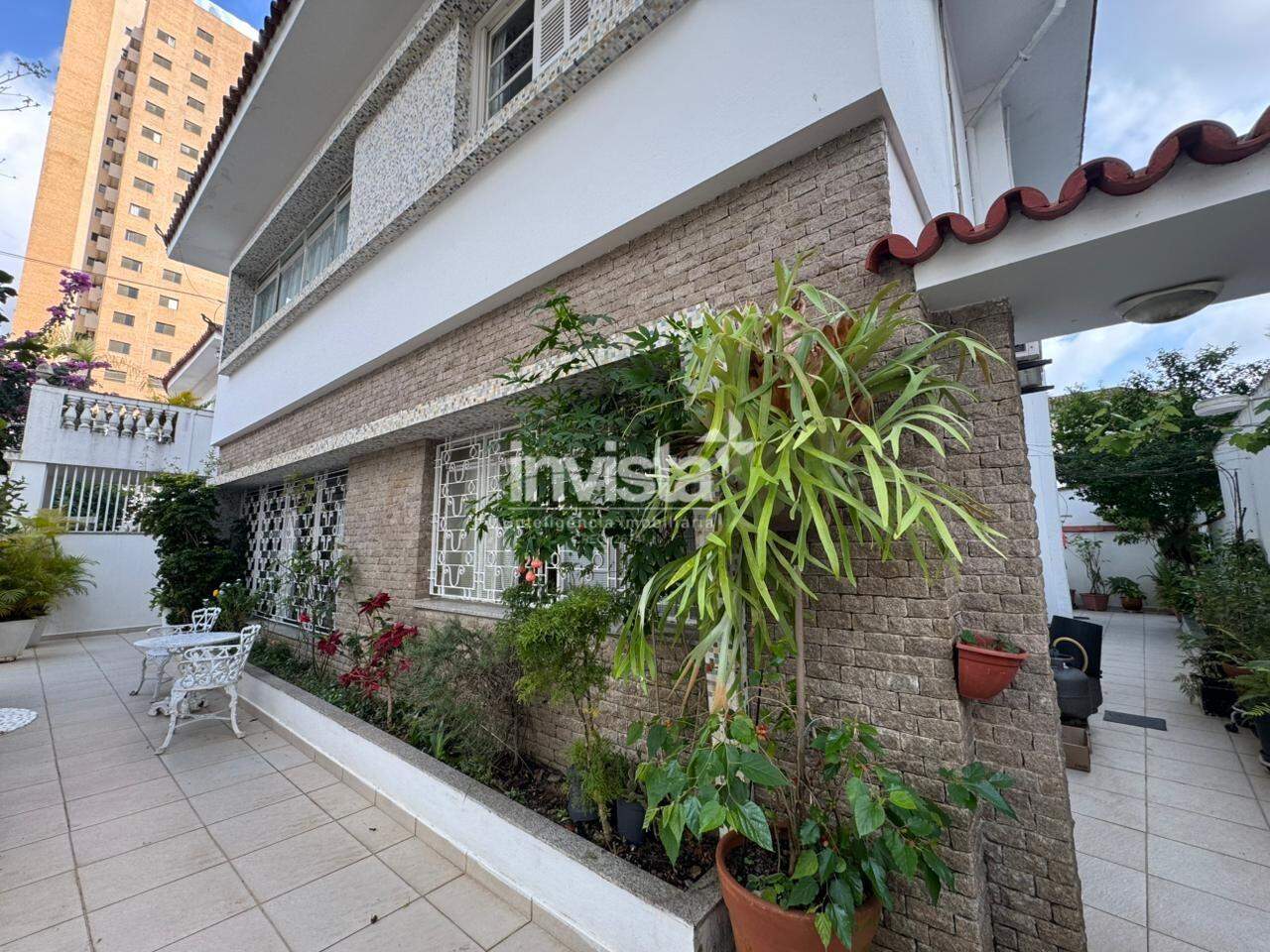 C&oacute;digo: 36972 R$ 1.900.000,00 Casa &agrave; venda no bairro Ponta da Praia 222 m&sup2; 4 quartos 2 vagas - Santos