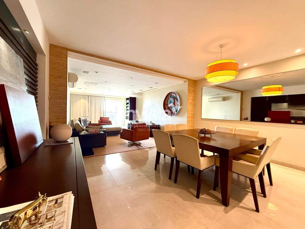 C&oacute;digo: 37304 R$ 3.500.000,00 Apartamento &agrave; venda no bairro Aparecida 212 m&sup2; 4 quartos 3 vagas - Santos