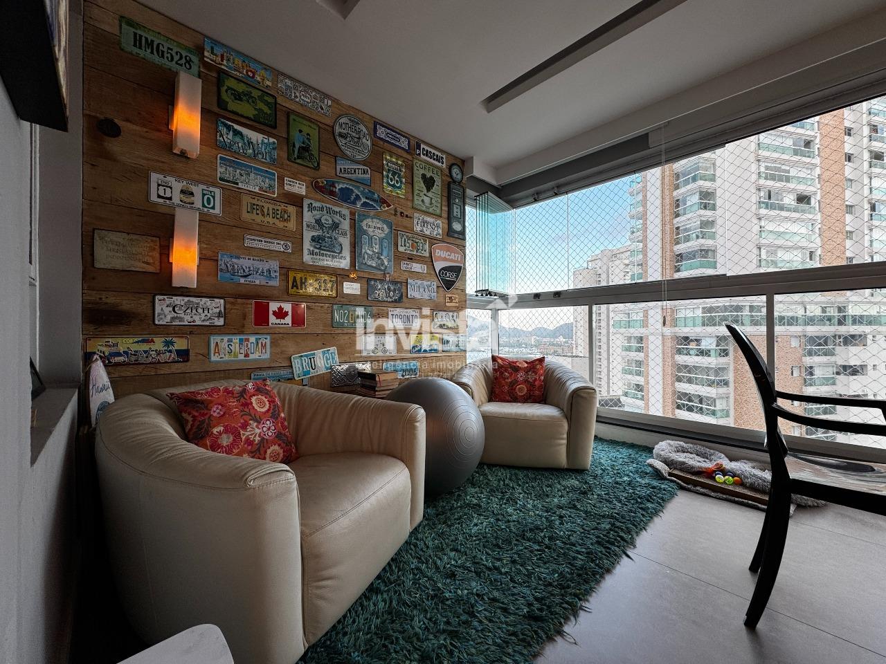 Vista Mar e Lazer de Resort em 8.200m&sup2;: 4 Dormit&oacute;rios na Ponta da Praia - Santos