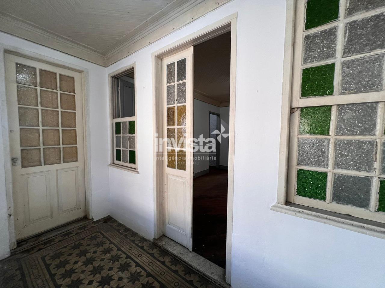 C&oacute;digo: 38191 R$ 4.600,00 Casa Geminada para alugar no bairro Macuco 210 m&sup2; 4 quartos 2 vagas - Santos