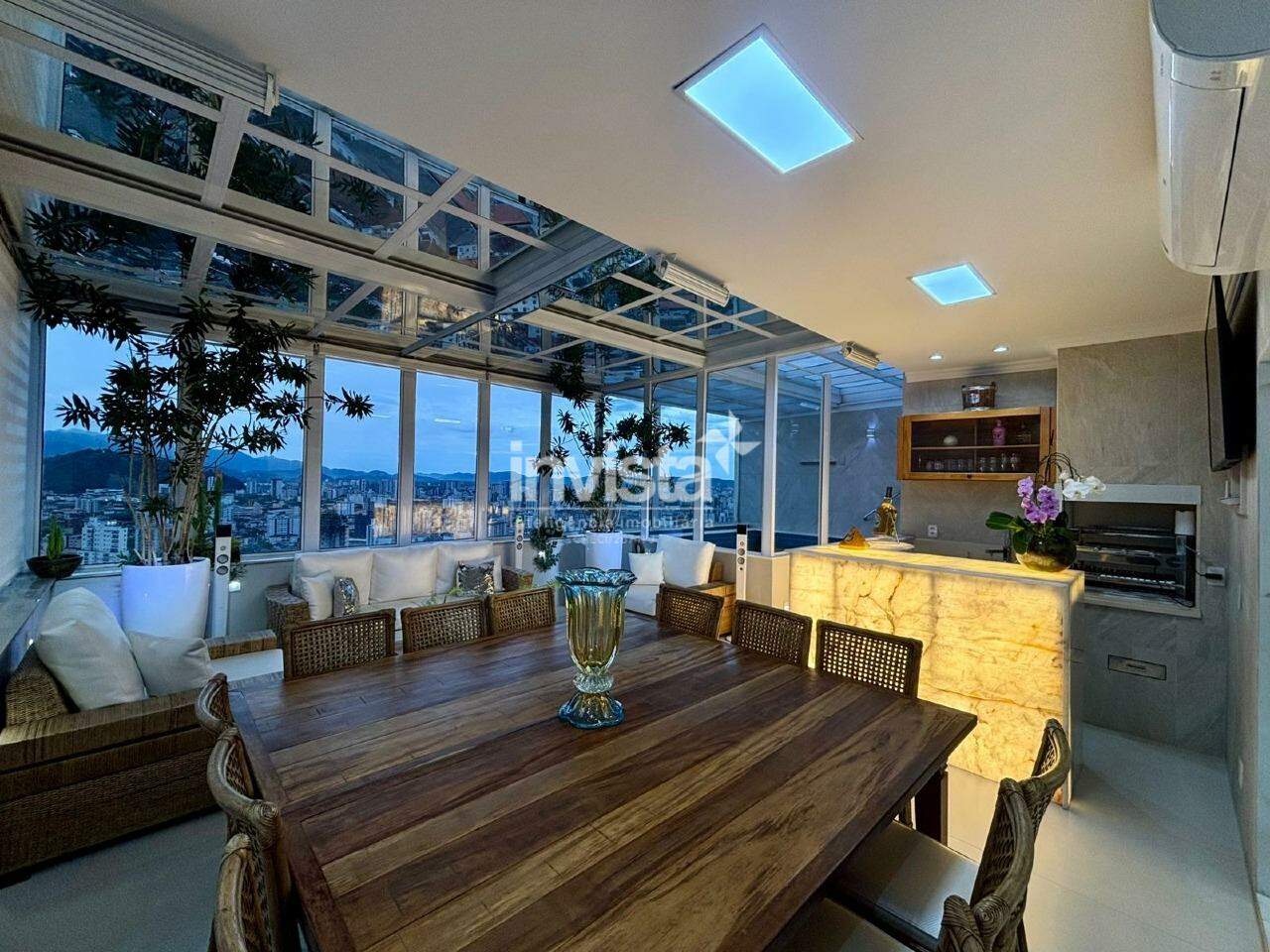 C&oacute;digo: 38353 R$ 4.500.000,00 Apartamento &agrave; venda no bairro Marap&eacute; 300 m&sup2; 4 quartos 3 vagas - Santos