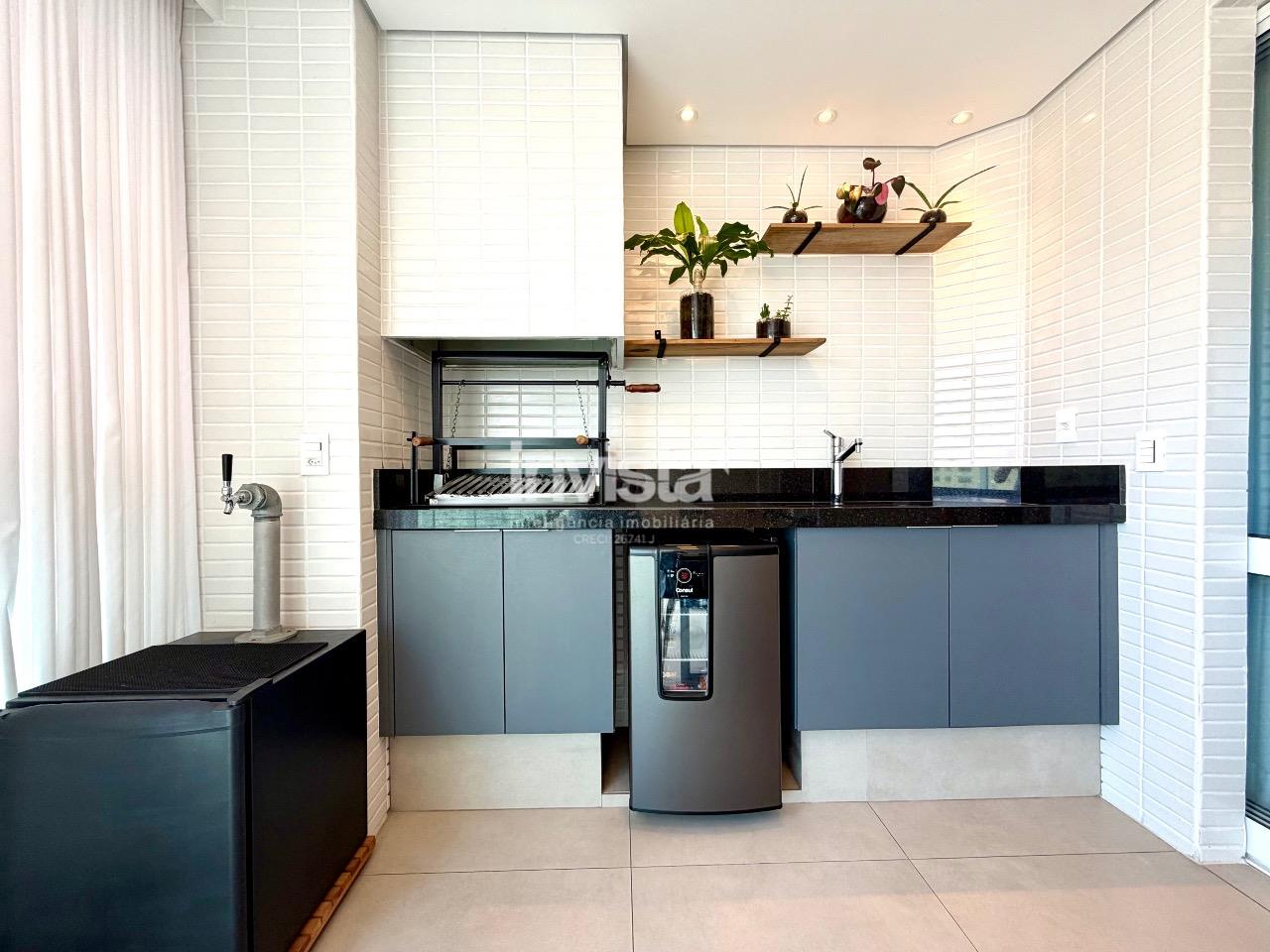 Apartamento impec&aacute;vel na Pomp&eacute;ia &mdash; Villa Piau&iacute; Residence. - Santos