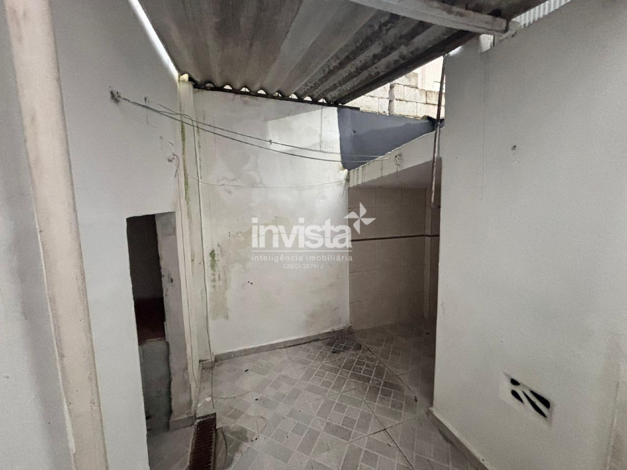 Casa a venda no bairro Vila Mathias - Santos