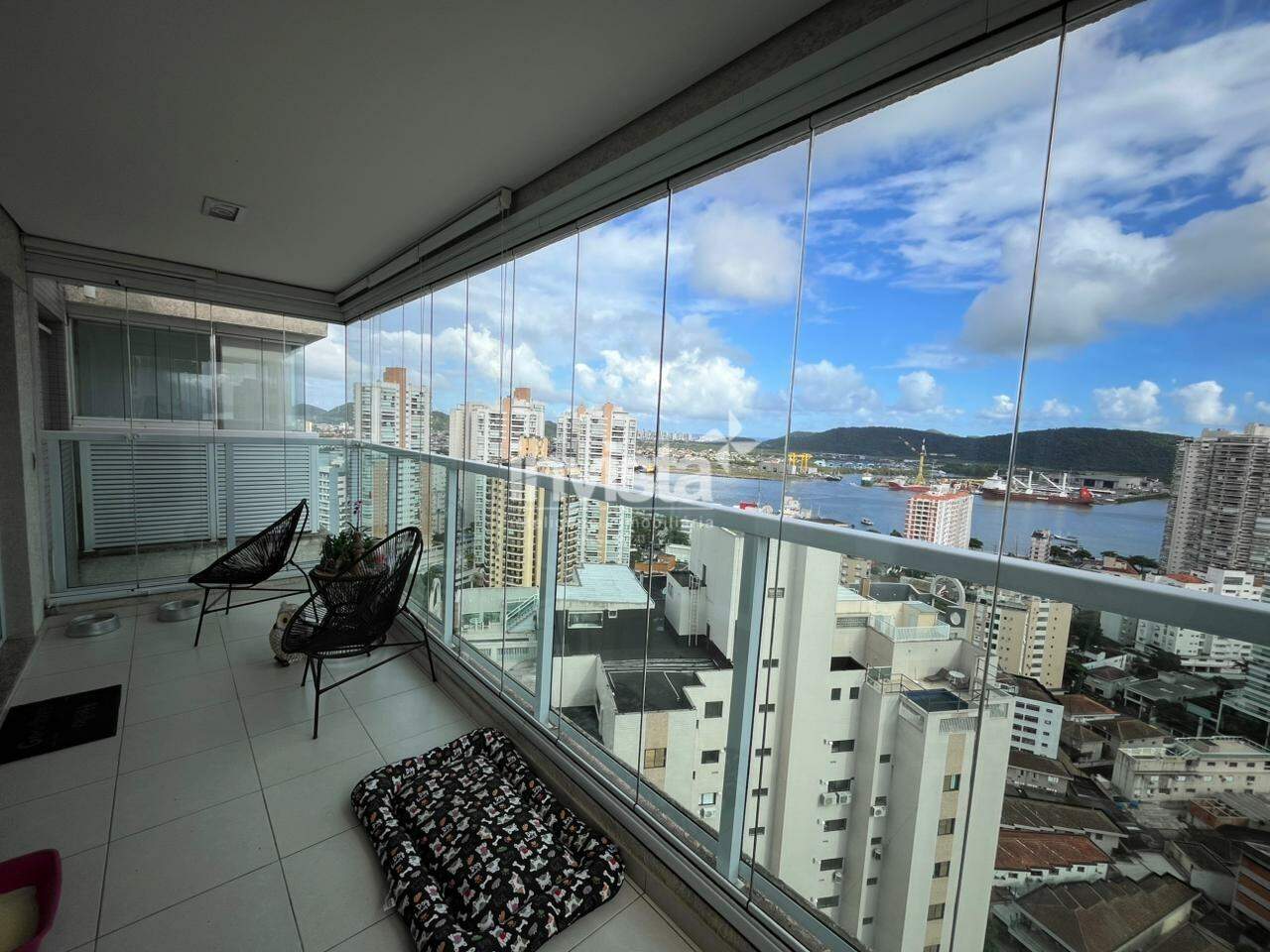 C&oacute;digo: 39107 R$ 698.000,00 Apartamento &agrave; venda no bairro Ponta da Praia 57 m&sup2; 1 quarto 1 vaga - Santos