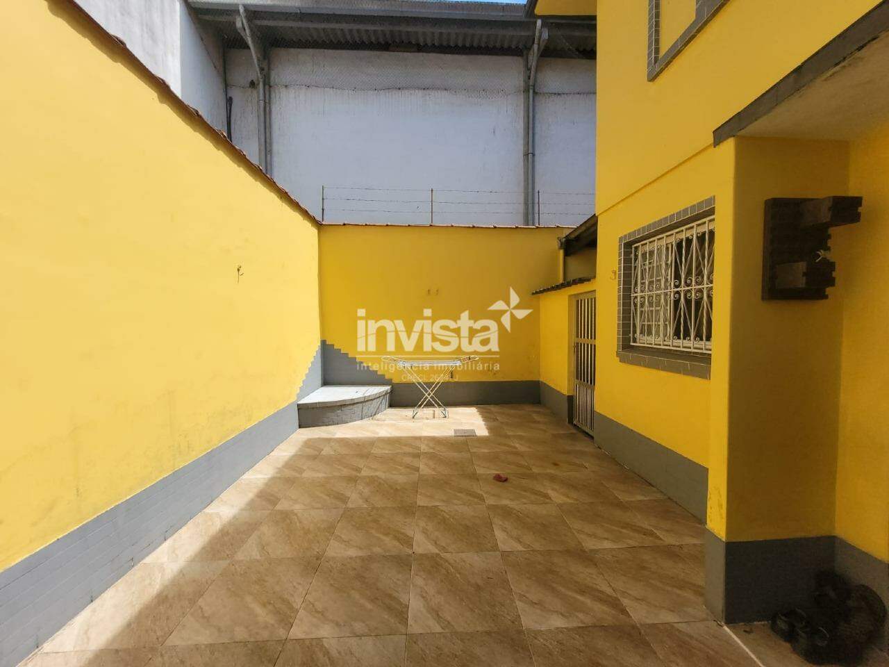 C&oacute;digo: 39167 R$ 410.000,00 Casa &agrave; venda no bairro Macuco 80 m&sup2; 2 quartos 0 vagas - Santos