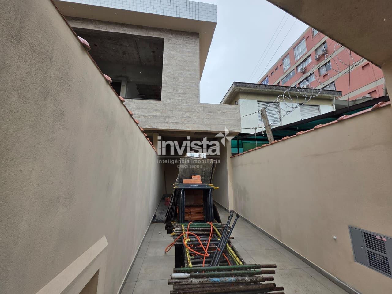 C&oacute;digo: 40350 R$ 960.000,00 Casa &agrave; venda no bairro Encruzilhada 104 m&sup2; 3 quartos 3 vagas - Santos