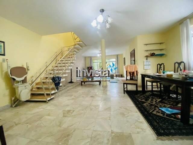 Casa &agrave; venda no bairro Gonzaga - Santos