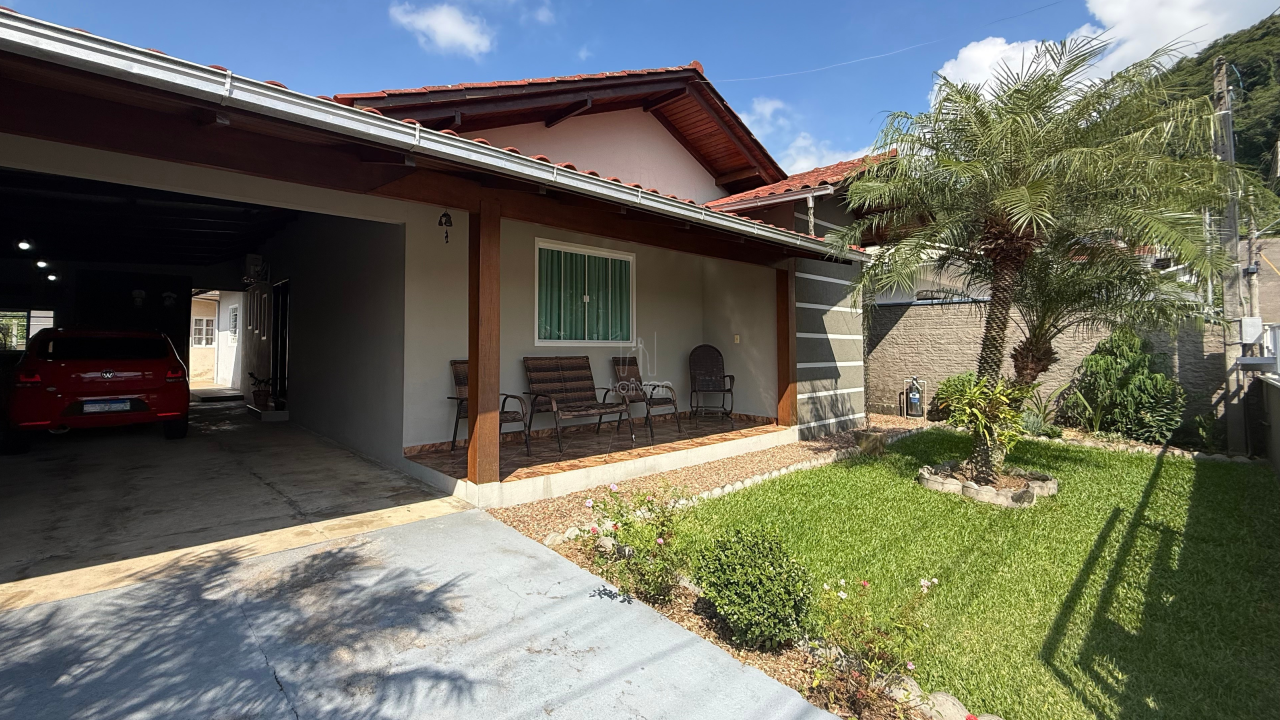 Casa à venda no Ilha Da Figueira: 