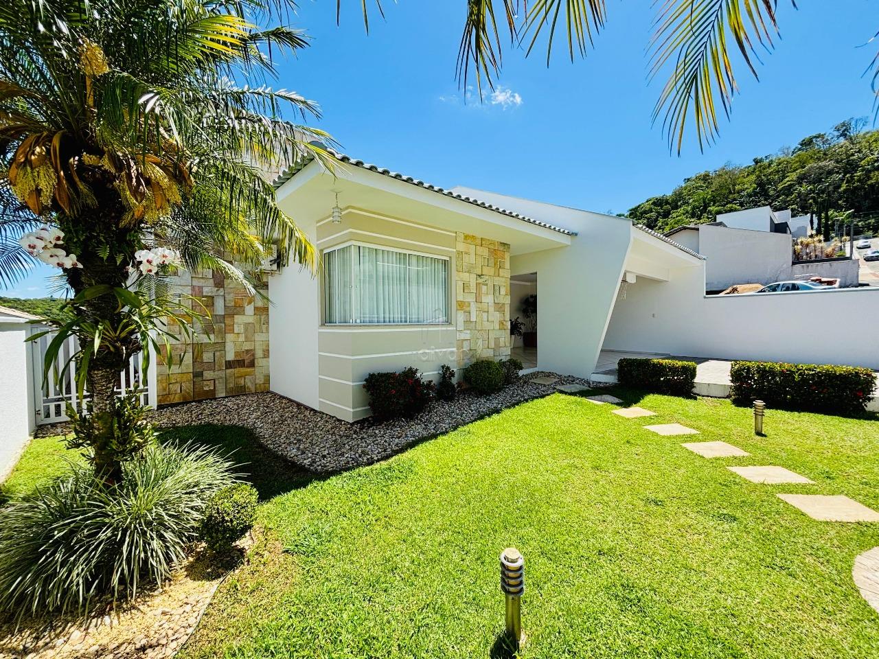 Casa à venda no Amizade: 