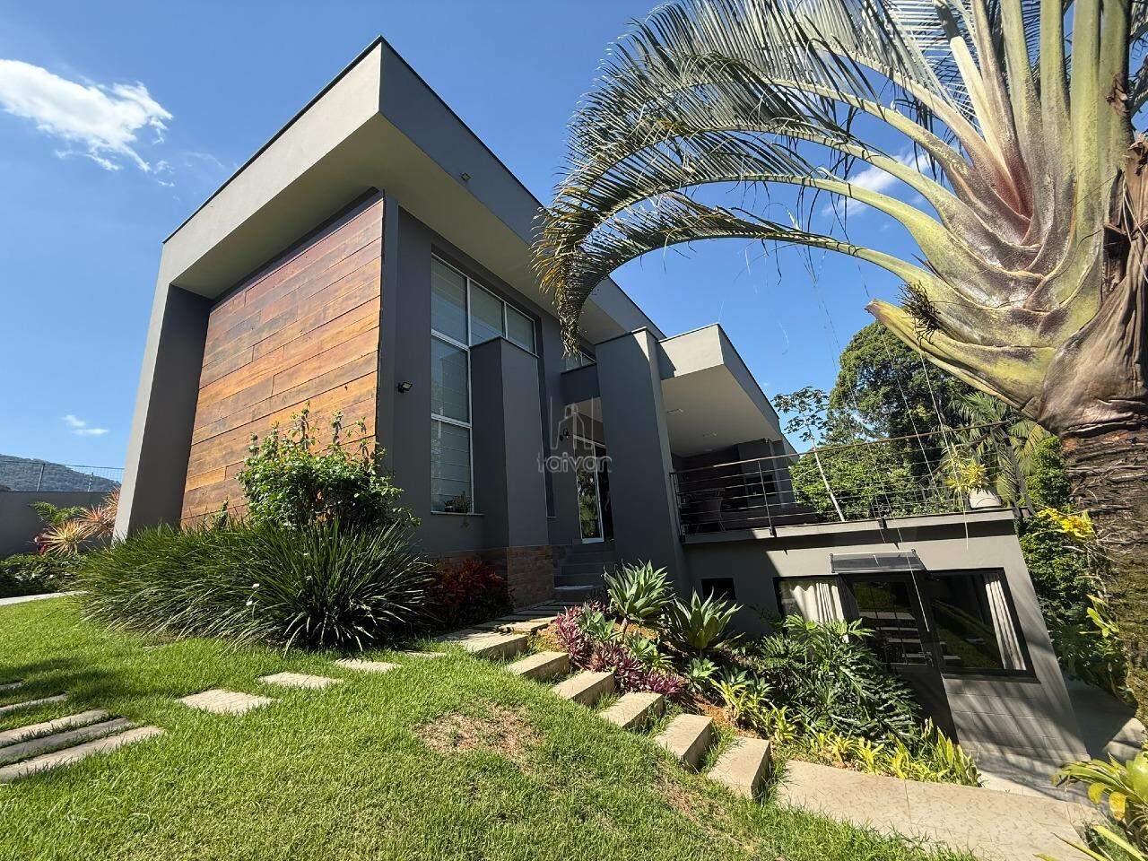 Casa para aluguel no Vila Baependi: 