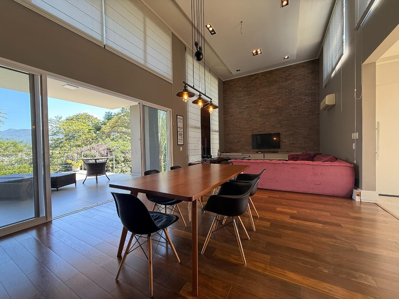 Casa para aluguel no Vila Baependi: 