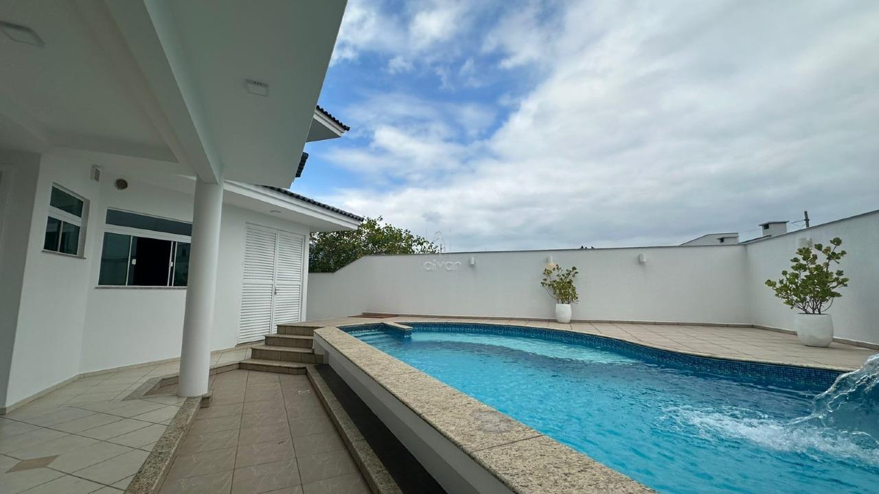 Casa à venda no Czerniewicz: 