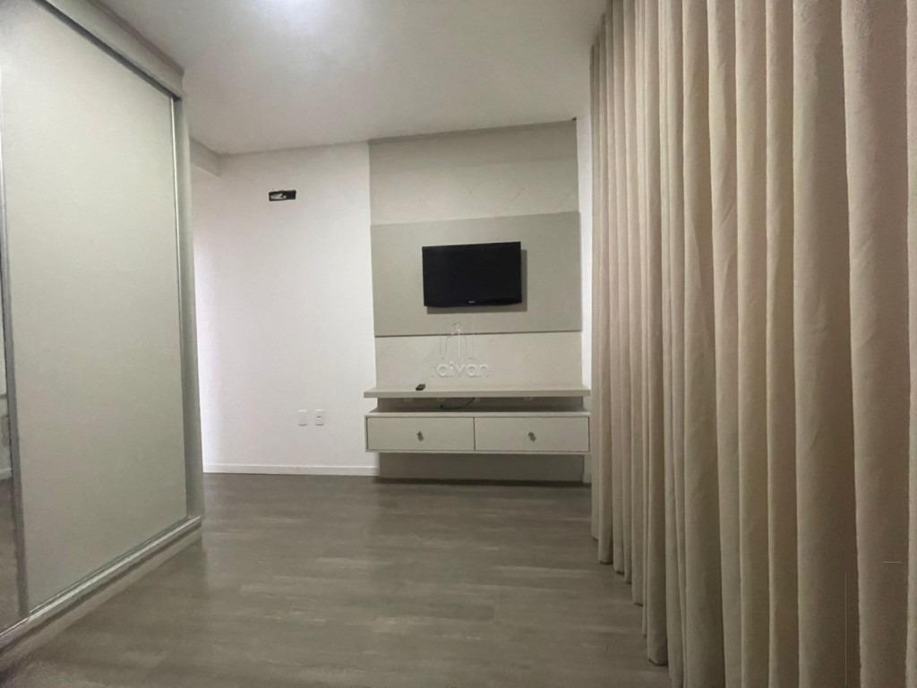 Apartamento à venda no Jaraguá Esquerdo: 