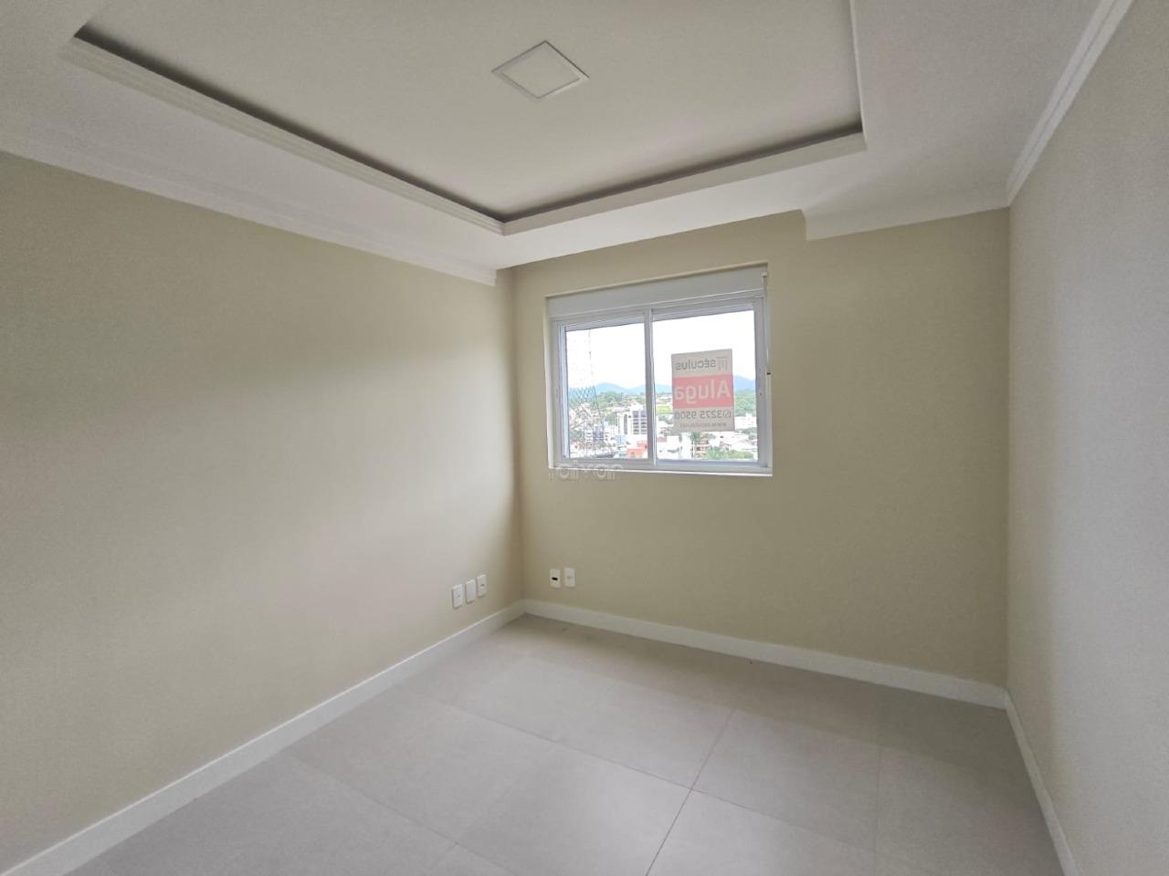 Apartamento para aluguel no Centro: 