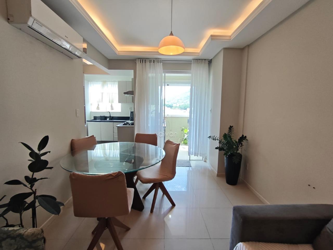 Apartamento para aluguel no Centro: 