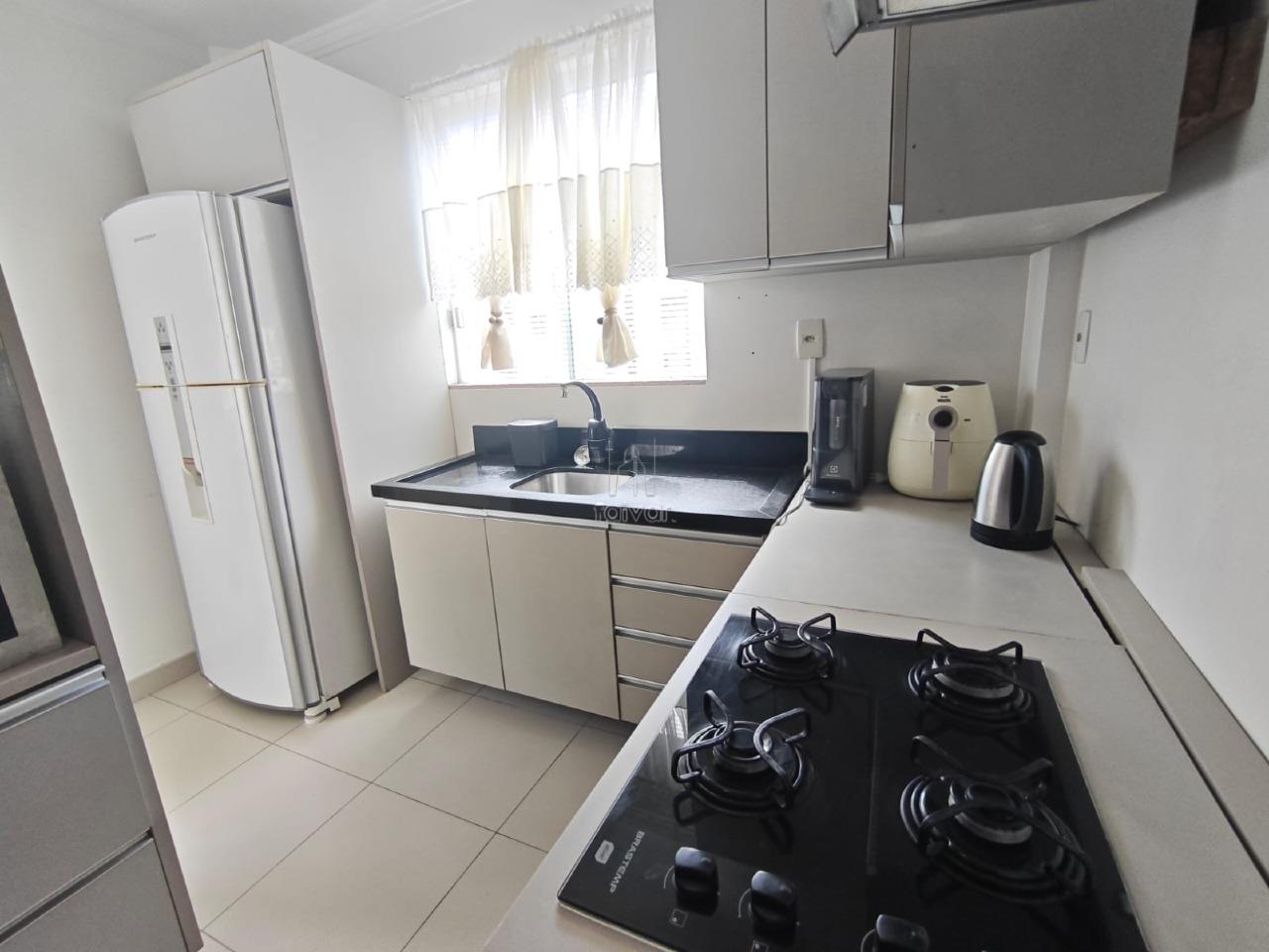 Apartamento para aluguel no Centro: 