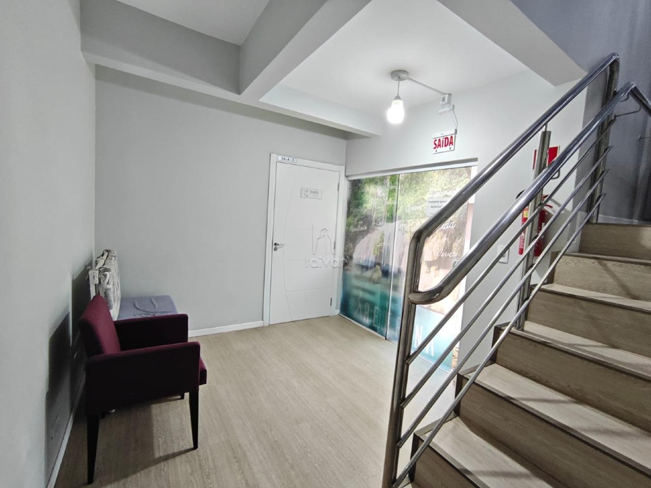 Sala Comercial para aluguel no Czerniewicz: 