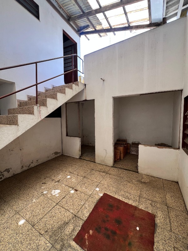 Casa à venda no Vila Lenzi: Área Térrea