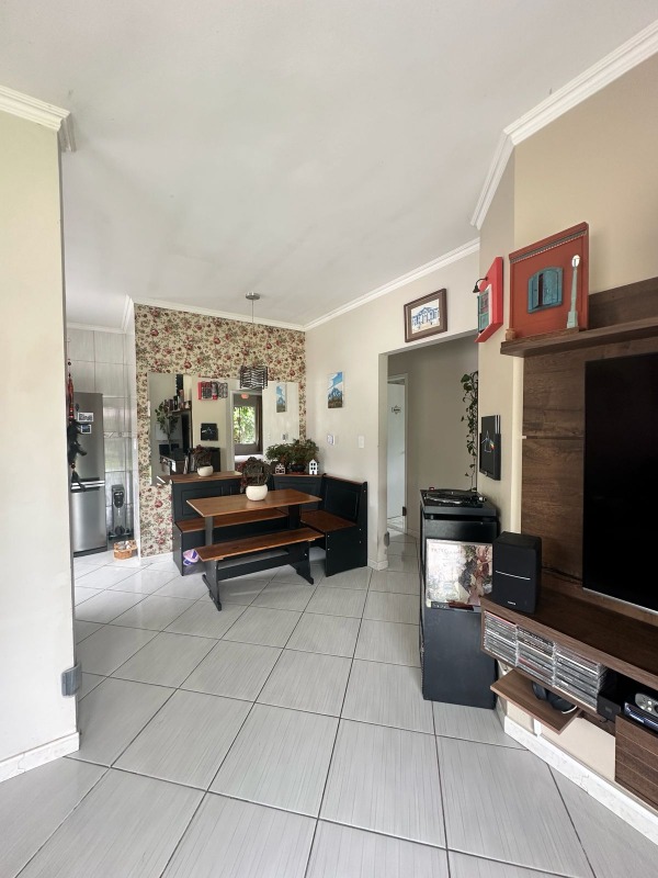 Casa à venda no Braço do sul: 