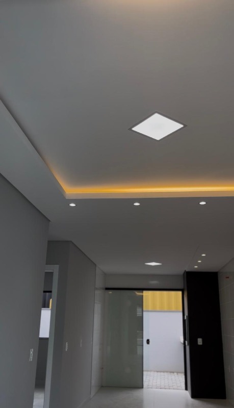  Geminado à venda no Bananal: 