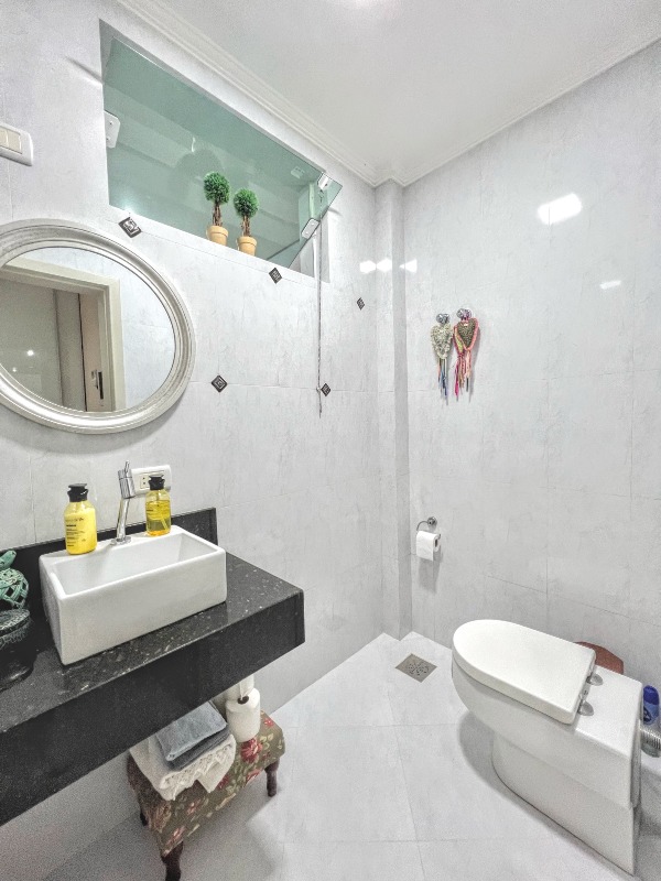 Casa à venda no Amizade: 