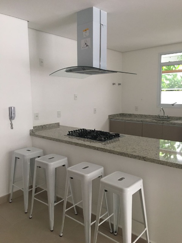 Apartamento à venda no Riviera de São Lourenço: Cozinha