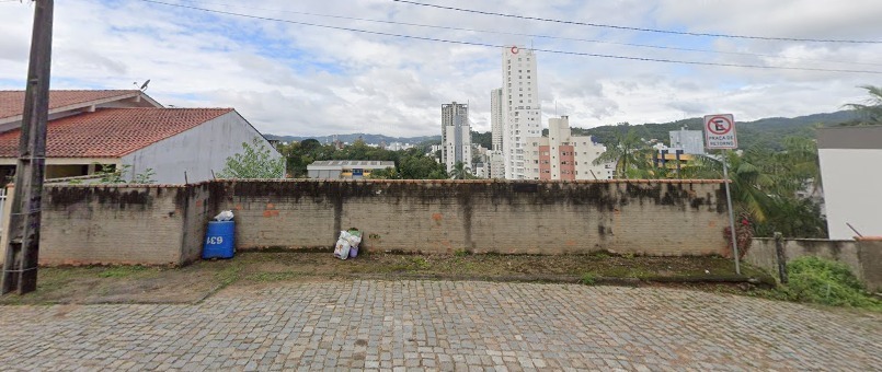 Terreno à venda no bairro Itoupava Seca - foto 1
