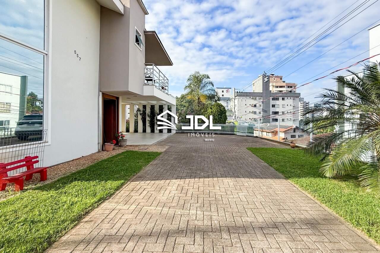 CASA A VENDA NO BAIRRO ITOUPAVA SECA — foto 5