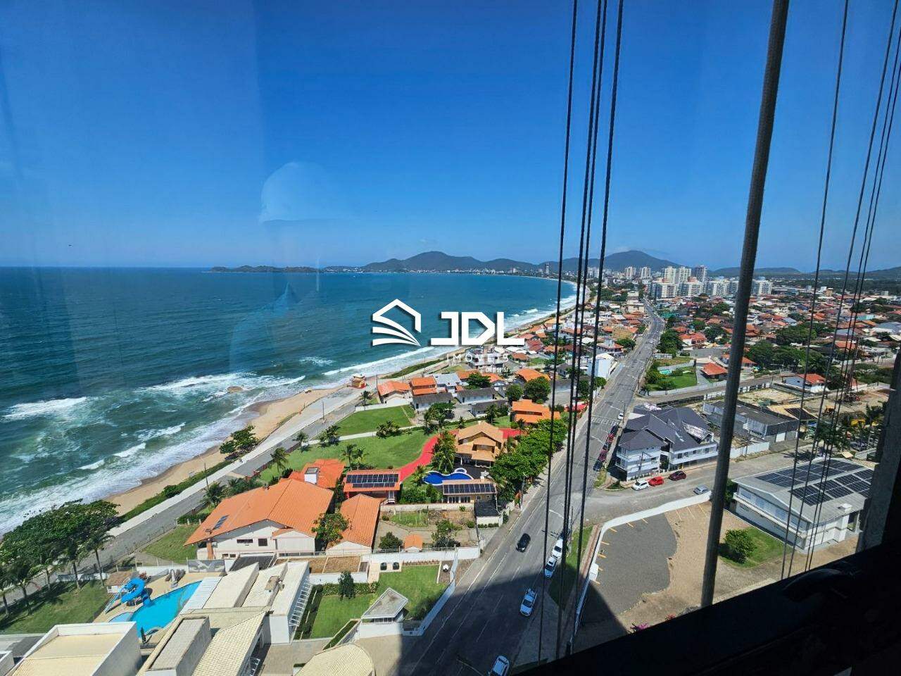 Apartamento à venda no bairro Centro - foto 1