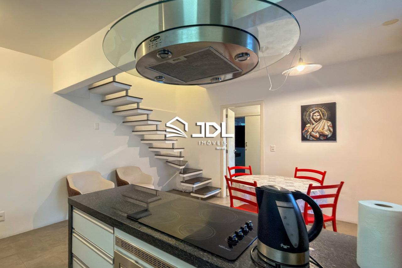 Cobertura duplex no Victor Konder, Blumenau. 2 suítes, 93 m, vista panorâmica, sacadas, 1 vaga e financiamento bancário. Valor: R$ 630.000. — foto 3