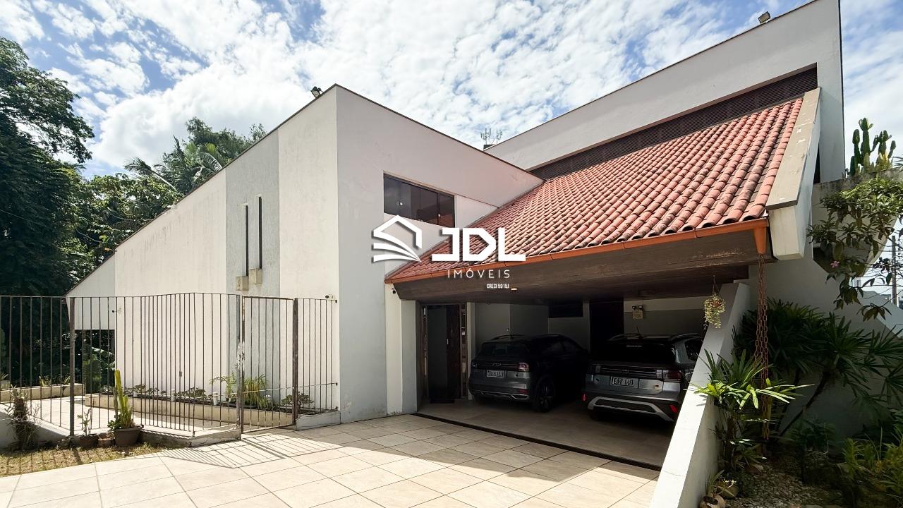 CASA NO CENTRO DE BLUMENAU — foto 7