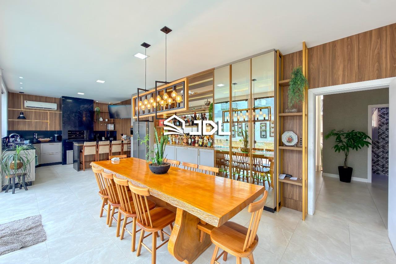 Casa de alto padrão à venda no Condomínio Golden Park - 3 suítes, elevador, piscina e área de lazer completa — foto 6