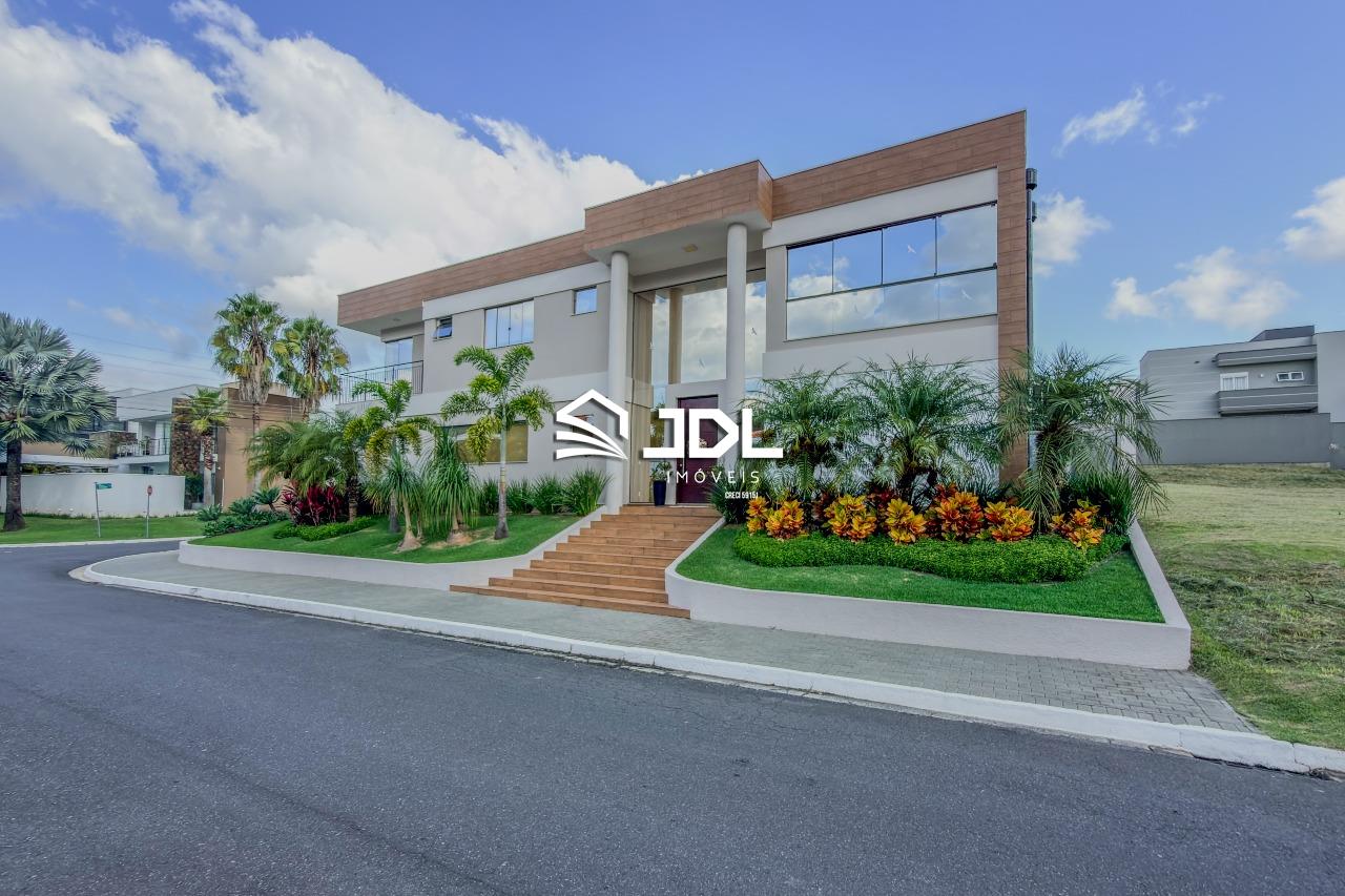 Casa de alto padrão à venda no Condomínio Golden Park - 3 suítes, elevador, piscina e área de lazer completa - foto 1