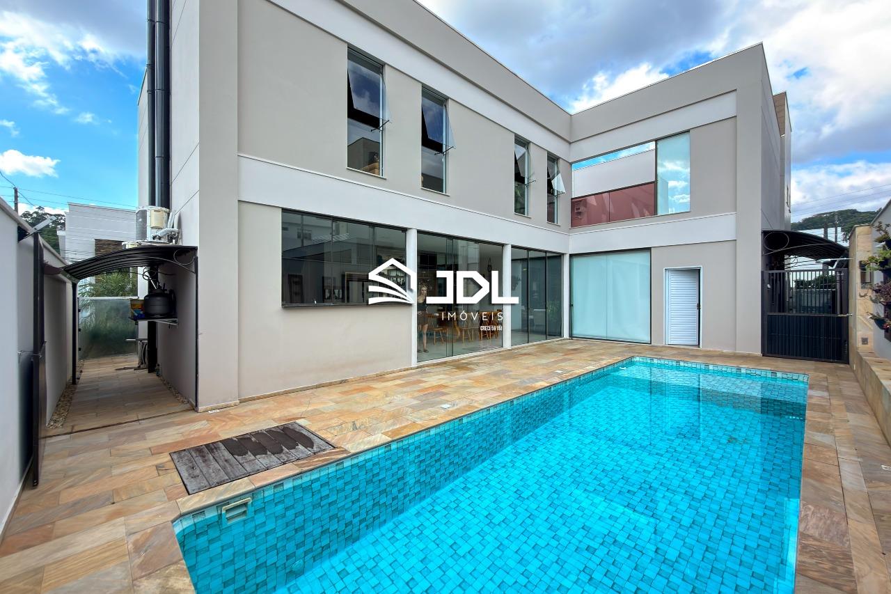 Casa de alto padrão à venda no Condomínio Golden Park - 3 suítes, elevador, piscina e área de lazer completa — foto 4