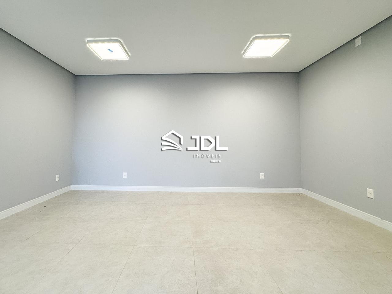 Casa à venda no bairro Velha — foto 2