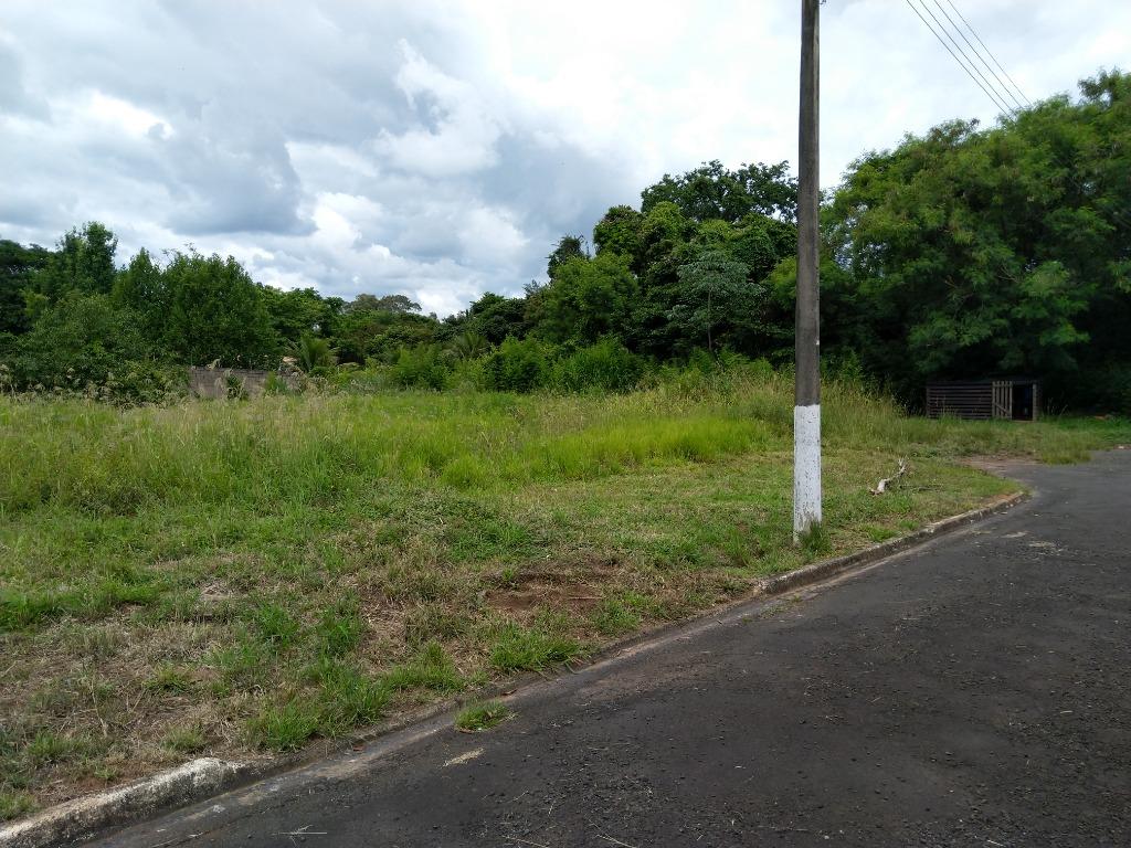 Terreno em Condomínio à venda, no bairro Campestre em Piracicaba - SP