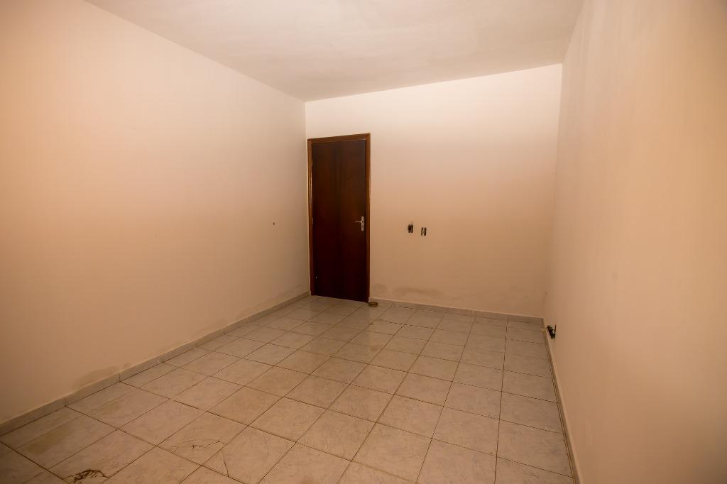 Casa para comprar, 3 quartos, 5 vagas, no bairro Perdizes em Piracicaba - SP