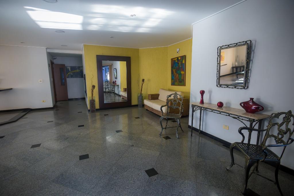 Apartamento para comprar, 3 quartos, 1 suíte, 2 vagas, no bairro Alemães em Piracicaba - SP