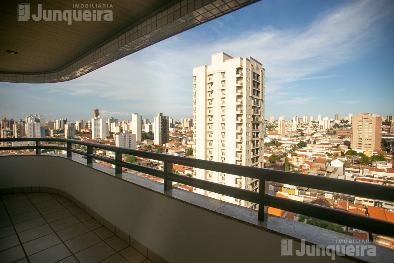 Apartamento para comprar, 4 quartos, 3 suítes, 2 vagas, no bairro Centro em Piracicaba - SP