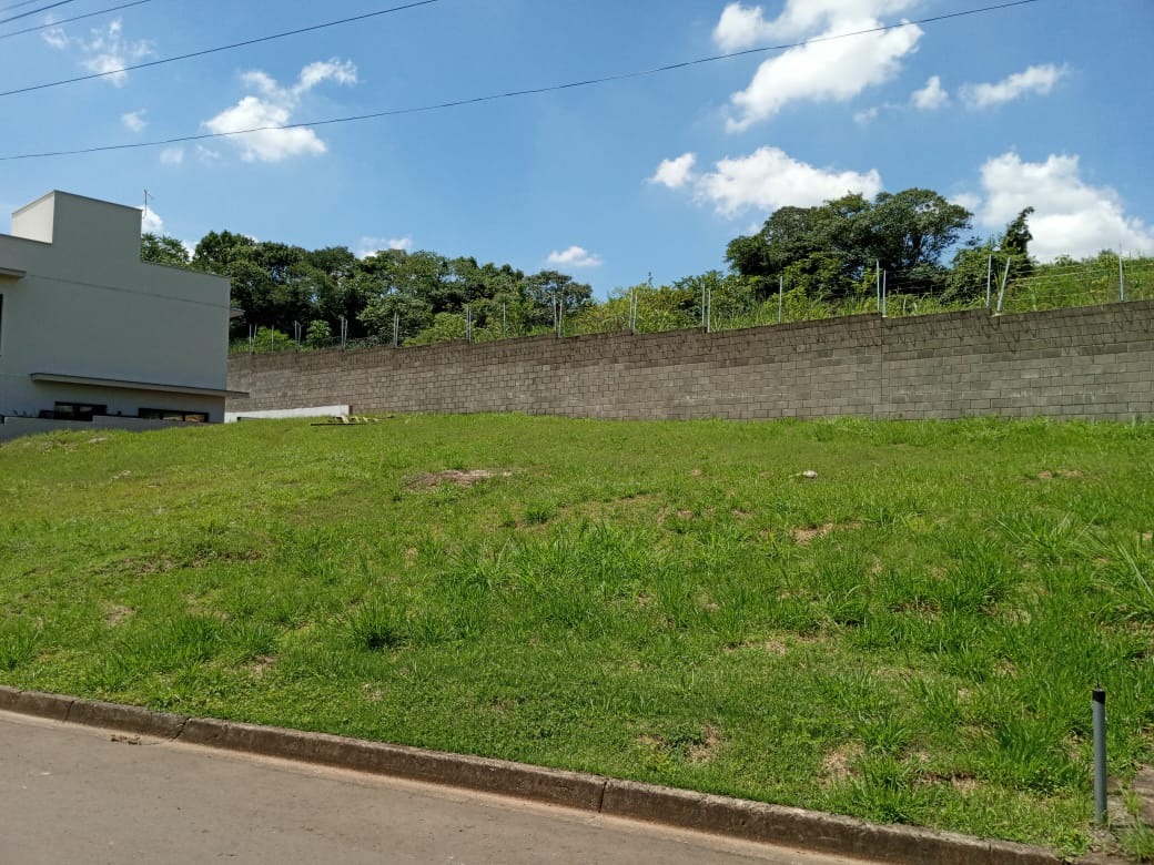 Terreno em Condomínio para comprar, no bairro Ondas em Piracicaba - SP