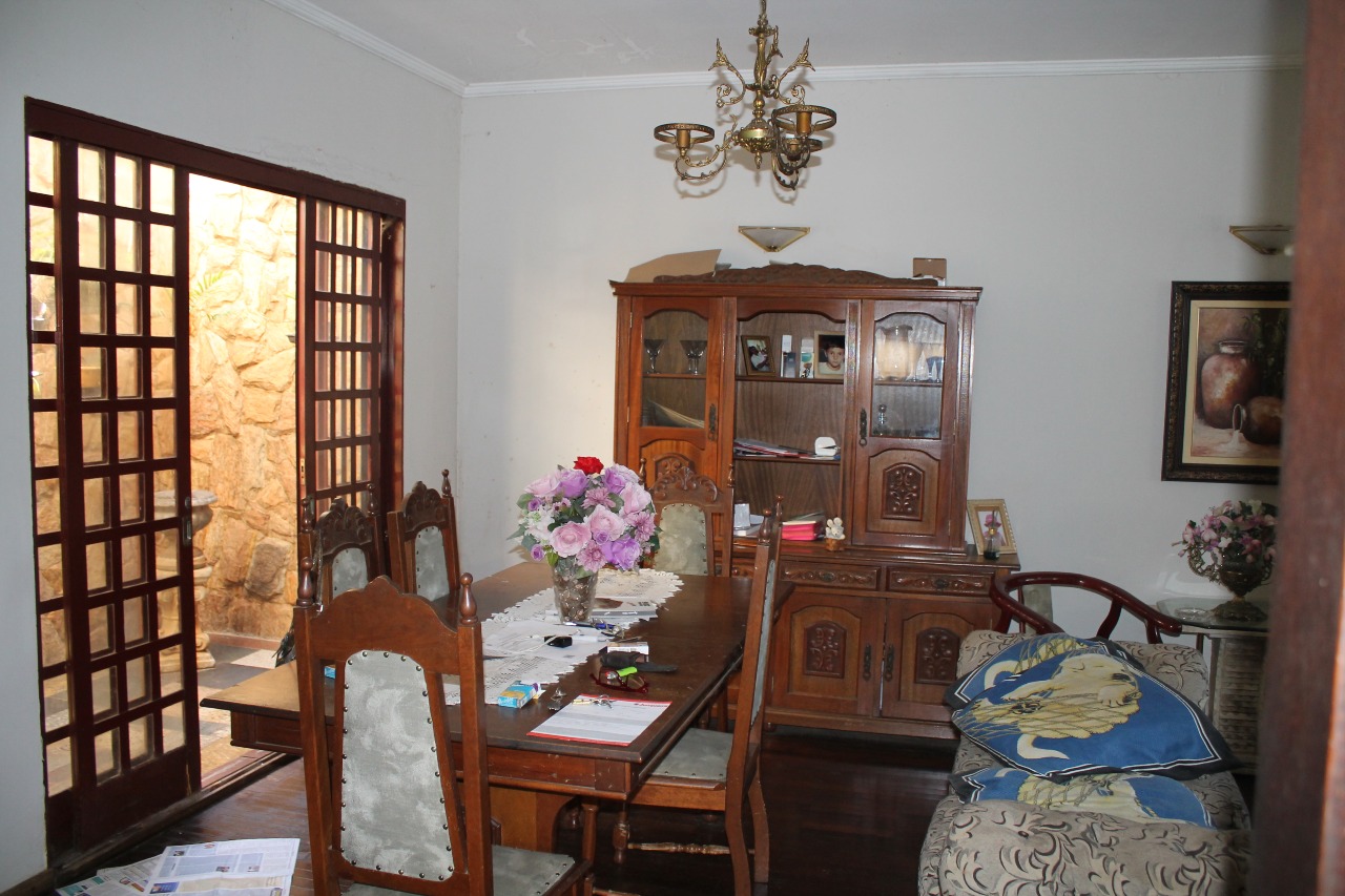 Casa à venda, 3 quartos, sendo 1 suíte, 3 vagas, no bairro Morumbi em Piracicaba - SP