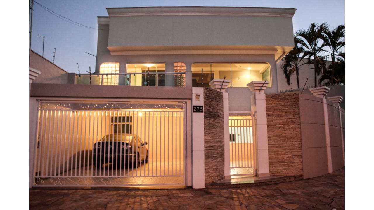 Casa para comprar, 3 quartos, 1 suíte, no bairro Castelinho em Piracicaba - SP